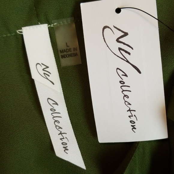 New NY Collection Bell Sleeve Lace Trim Blouse - Picture 5 of 6